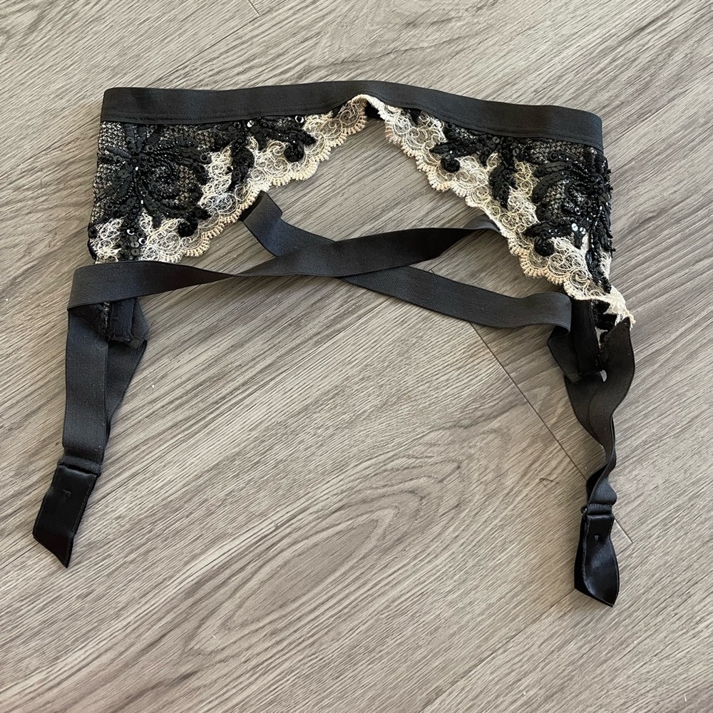 Victoria’s Secret beaded suspenders small